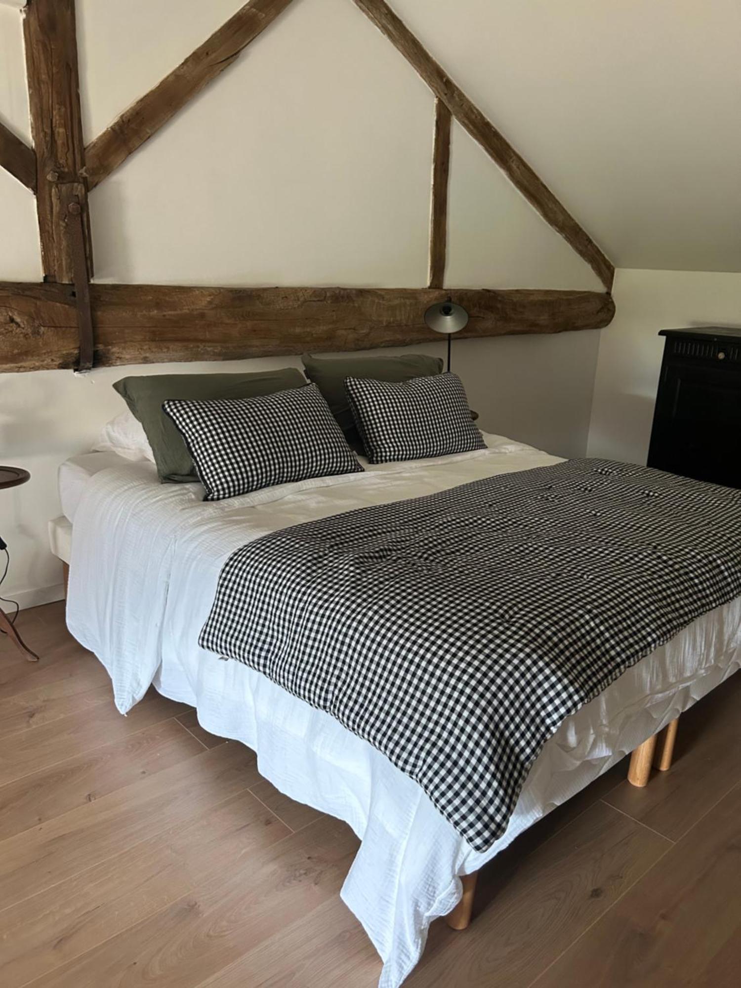 L Etable A Bois Villa Trélissac Kültér fotó