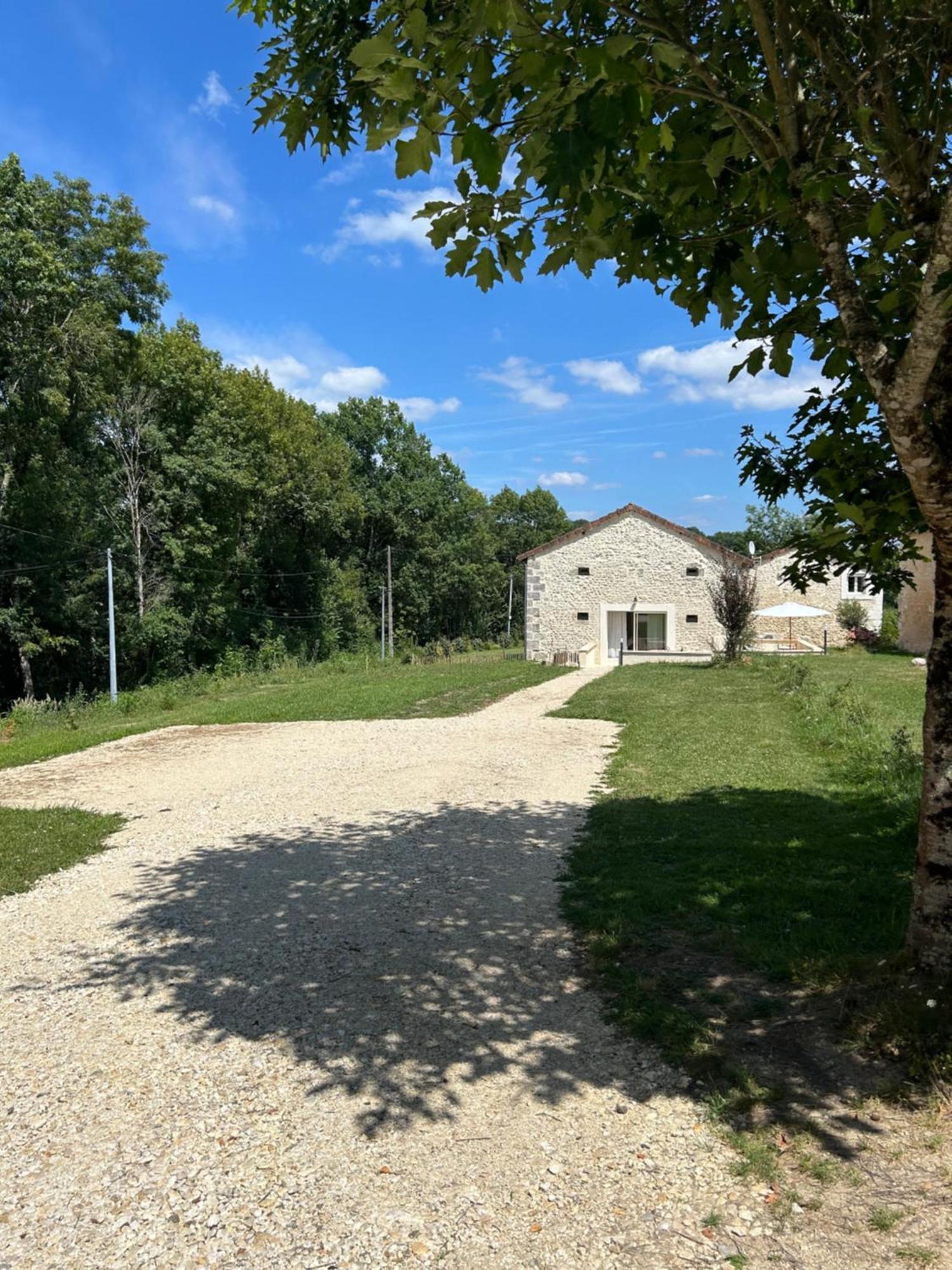 L Etable A Bois Villa Trélissac Kültér fotó
